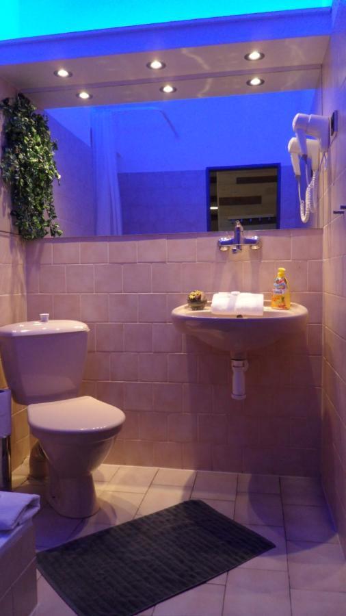 Kajetanka Appartement Praag Buitenkant foto