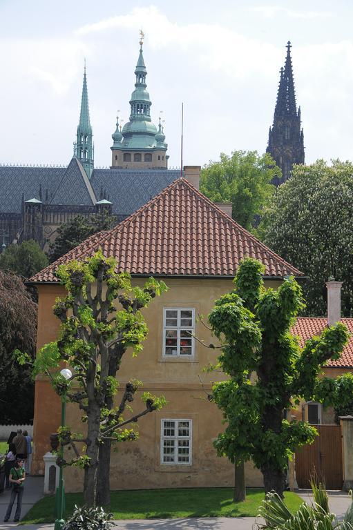 Kajetanka Appartement Praag Buitenkant foto
