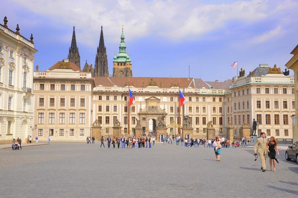Kajetanka Appartement Praag Buitenkant foto