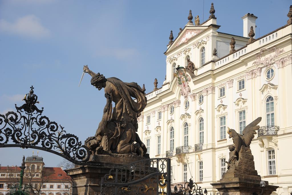 Kajetanka Appartement Praag Buitenkant foto